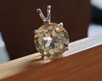 Lemon Quartz 5.45ct Pendant