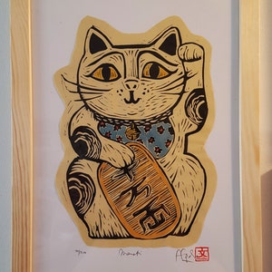 Original handbedruckter japanischer Glückskatze Maneki Neko Linolschnitt