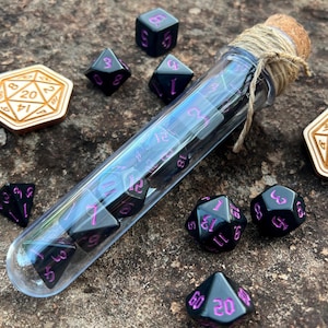 DnD 7 Dice Set in Potion Flask, &quot;Diablo&quot; Black Purple D&D Polyhedral Dice Set, Dungeons and Dragons Dice, Rpg Gamer Gift, Board Game Dice