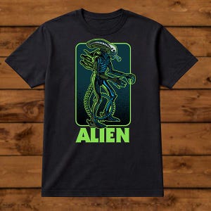 Xenomorph Alien T-Shirt – Retro Sci-Fi Horror Monster – Unisex Green Short Sleeve 100% Soft Cotton – Professionally Screen Printed image 4