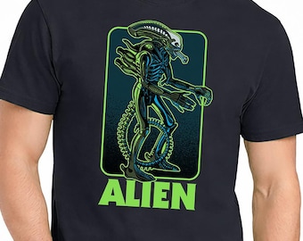 Xenomorph Alien T-Shirt – Retro Sci-Fi Horror Monster – Unisex Green Short Sleeve 100% Soft Cotton – Professionally Screen Printed