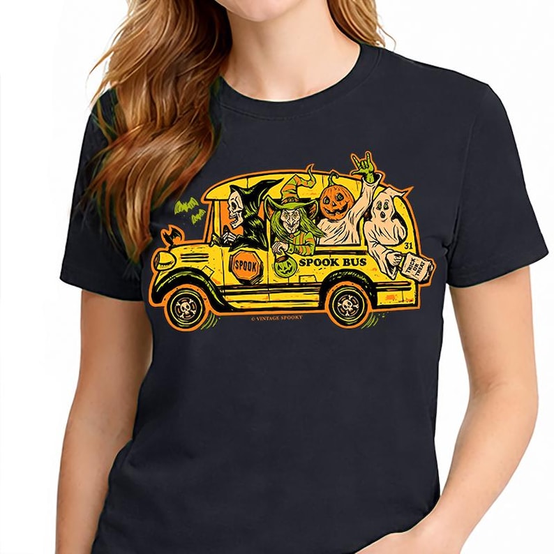 Camiseta Spook Bus – Autobús embrujado de Halloween – Unisex, negra, manga corta, 100 % algodón suave – Serigrafía profesional imagen 2