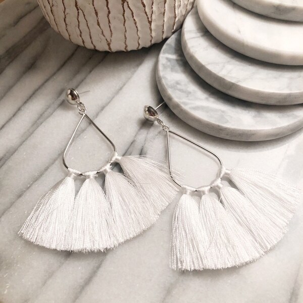 White Tassel Earrings - Large Tassel Earrings - Fringe Earrings Large - White Fringe Earrings - Boho Tassel Earrings - Festival Earrings