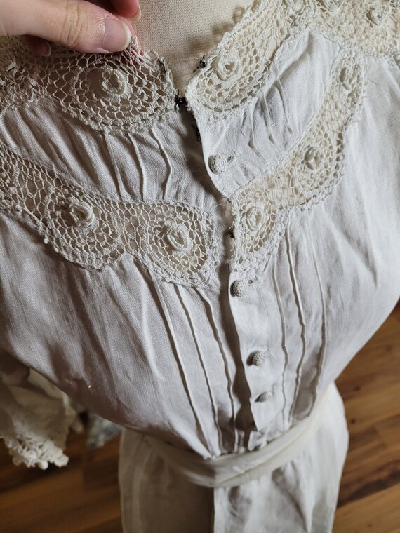 1900s Antique Lawn Dress - Museum Quality - Croch… - image 3