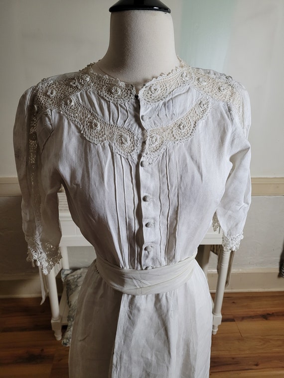 1900s Antique Lawn Dress - Museum Quality - Croch… - image 2