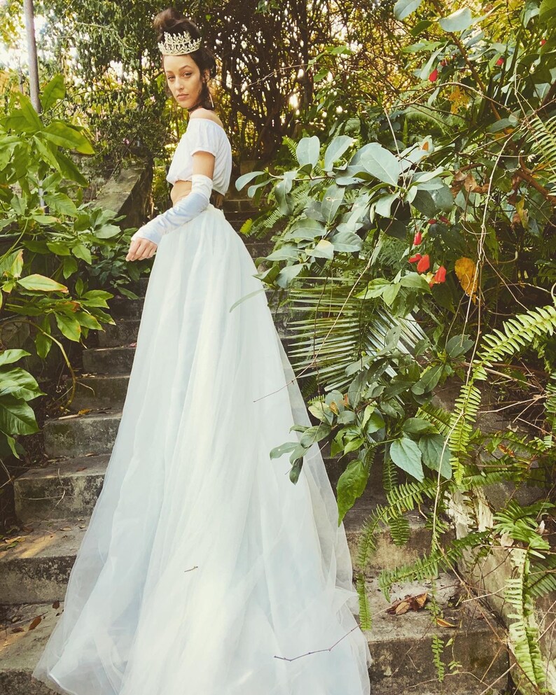 Vintage Sheer White Layered Overskirt Long Train