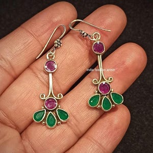 Boucles d&#39;oreilles indiennes en argent 925 faites main : pendentifs tribaux en zircon