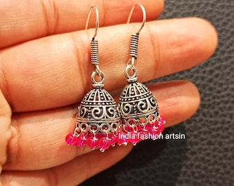 Brincos Jhumka Rosa: Joias étnicas indianas banhadas a prata oxidada