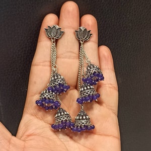 Trendy Indiase geoxideerde jhumka-oorbellen/traditionele Jhumka-ketting/handgemaakte verzilverde jhumka-oorbellen.