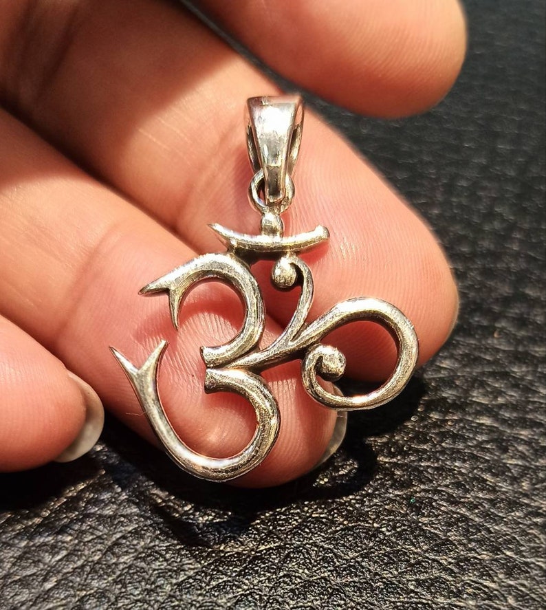 Silver 925 Om Pendant Handmade Silver 925 Om Pendant,