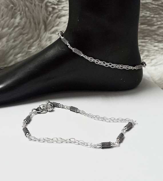 Foot on sale chain silver