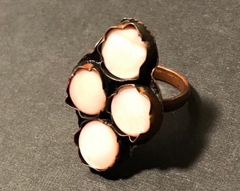 Pearl Stone Ring / White Nacre Stone Bronze Ring / Multistone Vintage Nacre