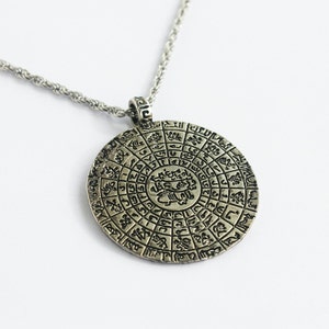 Hindu Necklace / Dharmachakra / Boho Style / Silver Medallion / Ethnic Jewellery /