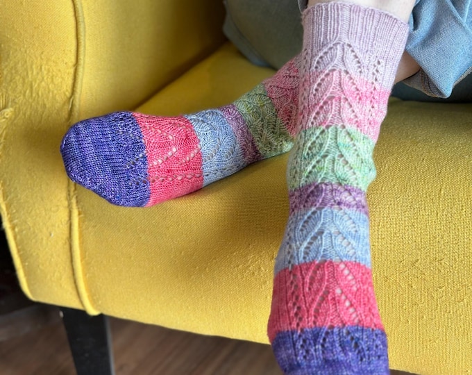 Jordan River Socks Digital Knitting Pattern
