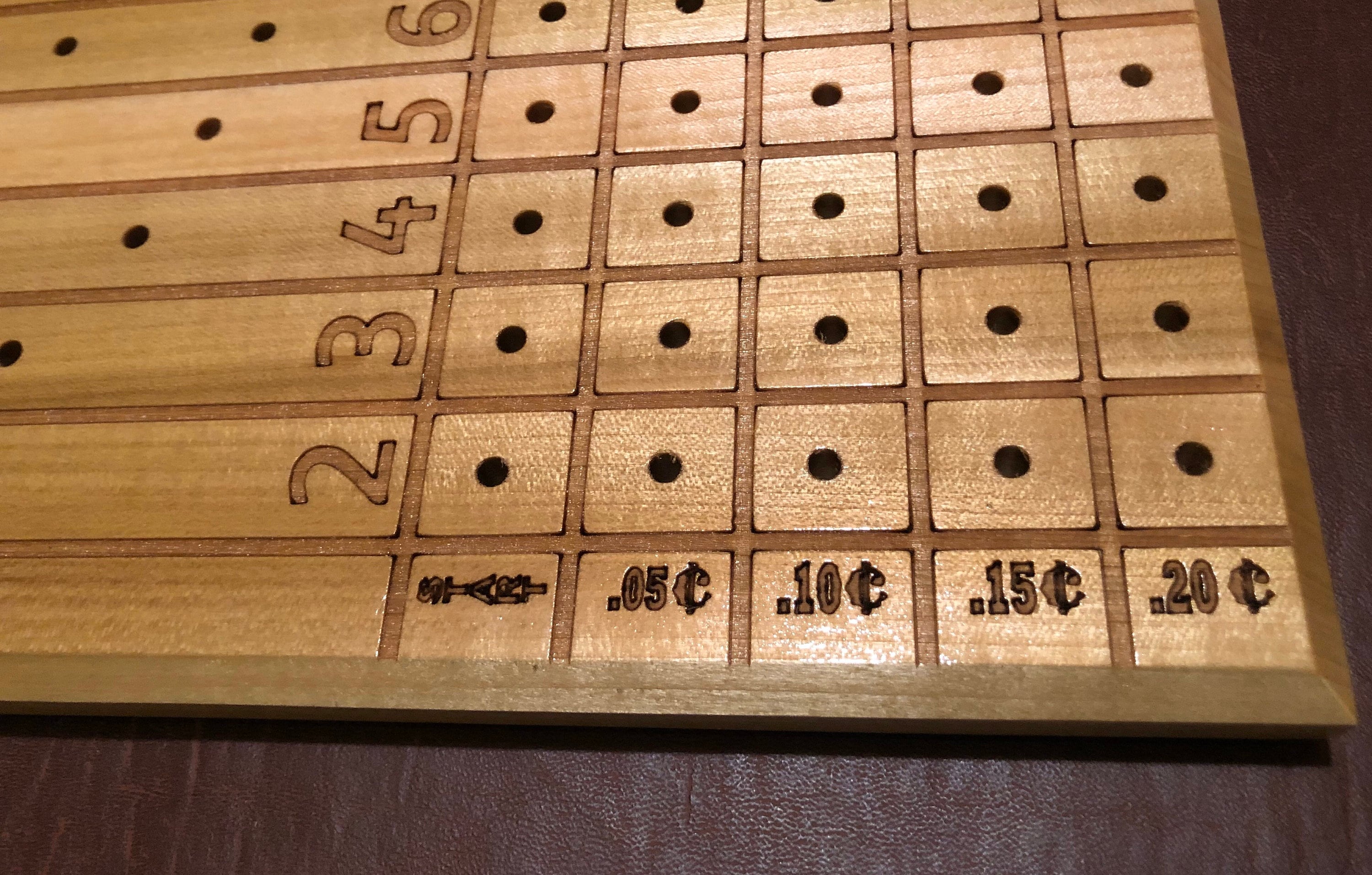 Horse Racing. Dice Game. Pony Pegs.