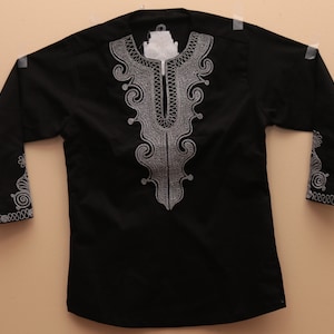 African clothing, Black with Grey embroidery men wear, embroidery African shirt for men, African fashion, African wear/trendy African style