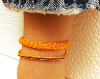 Narrow multicolors beach anklets for women and men, Unisex boho bracelets, Braided surfer anklets, Crochet festival jewelry for all ages