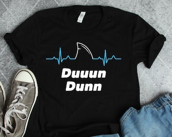 Shirt haaienhartslag Duuun Dunn, haaienshirts, haaiencadeaus, oceaanshirts, strandshirts, cruiseshirts, shirt familievakantie, shirt familievakantie