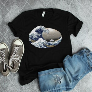 Great Wave of Kanagawa Shirt, Hokusai Shirts, Japanese Art Shirts, Hokusai Famous Artist Gifts TShirt
