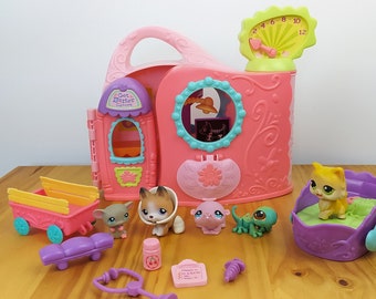 Vet clinic playset sale