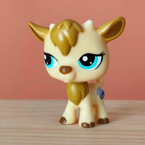 LPS Tan Goat #1316 / Authentic vintage Hasbro Littlest Pet Shop