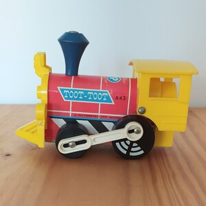 Vintage wood train toy / Fisher Price&#39;s Toot-Toot train, 1960s / Vintage toys collector