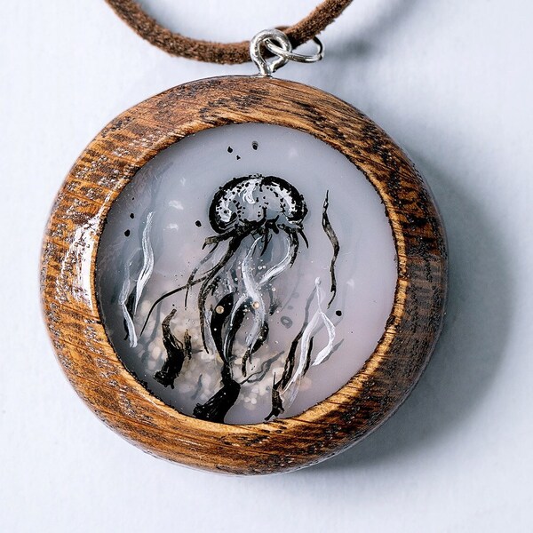 Handmade oak wood epoxy resin handpainted Jellyfish pendant modern necklace natural materials epoxy resin designer jewelry on leather cord