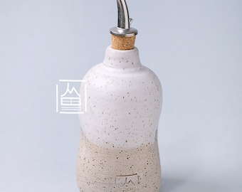 Handmade oil jug oil bottle pottery oil cruet vinegar bottle unique colors olive oil jug Home decor speckled clay textured white glaze