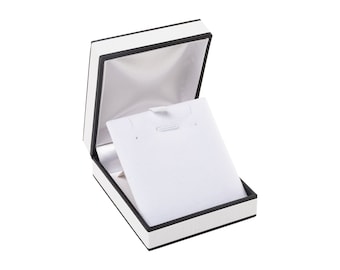 White & Black Textured Jewelry Gift Box: Necklace, Earrings, Chain
