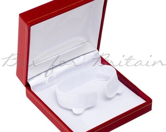 Leatherette Bangle Watch Box: Jewelry Gift Display
