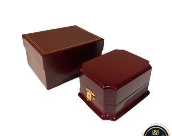 Burgundy Gloss Wooden Earring Box: Engagement Ring Display