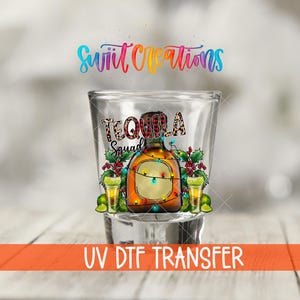 Tequila Squad - Impresión UV DTF para vasos de chupito navideños / Transferencia para vasos de chupito con luces navideñas, margaritas de lima / Impresión UV DTF resistente al agua / SG1305