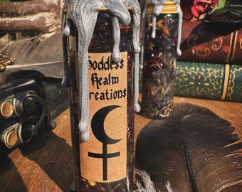 Dark Moon Goddess Lilith Conjure Oil