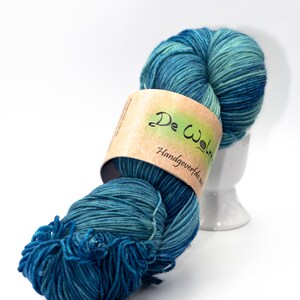 superwash merino SOCK WOOL color Aurora- COLORFUL & HAND DYED durable durable machine washable yarn