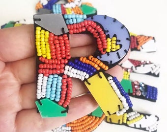 Nuova lettera A-Z Patch ricamate a mano con perline/Patch con lettera GIACCA/Patch per borse/Patch con nome/Patch iniziale Idea regali di Natale