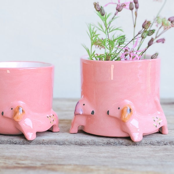 Dachshund Gifts, Pink Ceramic Planter Porcelain, Flower Pot, Dog Planter, Teckel, Dachshund, Succulent pot dog, Ceramic dog sculpture