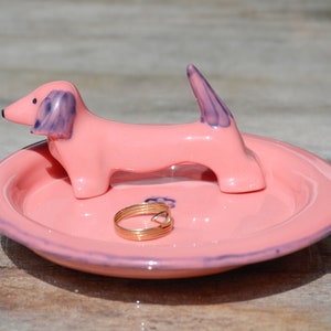 Holder Ring Dog Pink Dachsund Jewelry Gift, Sausage dog Lover, Weiner Dog Gifts, Dachshund Gifts, Gifts Dog Lovers, Porcelain jewelry tray dog+ tray Pink