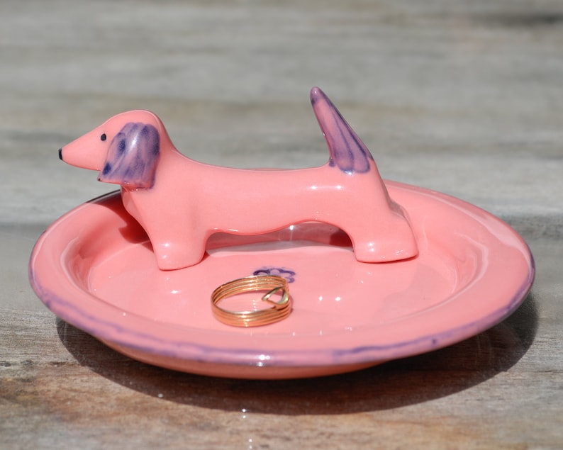 Holder Ring Dog Pink Dachsund Jewelry Gift, Sausage dog Lover, Weiner Dog Gifts, Dachshund Gifts, Gifts Dog Lovers, Porcelain jewelry tray dog+ tray Pink