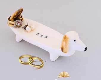 Personalized Dachshund Gift Wedding Ring Holder,funny Dachshund