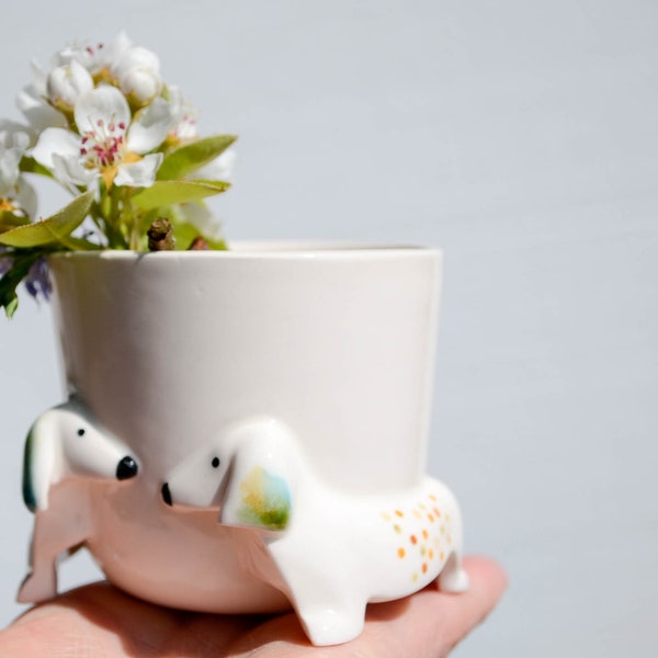 Dachshund Gifts, White Ceramic Planter Porcelain, Flower Pot, Dog Planter, Teckel, Dachshund, Succulent pot dog, Ceramic dog sculpture