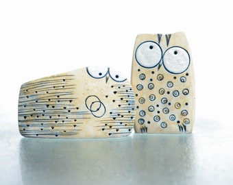 TWO Owls Ceramic Housewarming Gift,  Owl Wedding Topper, Owl Lover Gift Collectible , Owl Ornament, Natural Decor, Garden Art Sculpture Bird