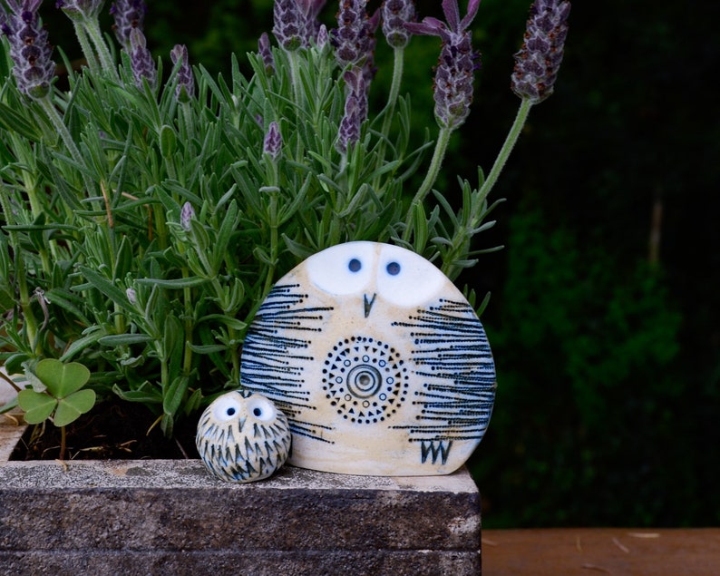 Modern owl Family Sculpture, Owl Decor, figurines for shelf, owls gifts, baby owl, ceramic owl sculpture decor for shelf, gift for woman image 3
