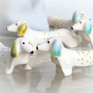 Porzellan Dackel Geschenk, Dackel Kunst, Hunde Liebhaber Geschenk, Doxie, Dachshund, Dackel, Beagle, lustige Hundemarke, Figurine Hundekunst
