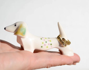 Dachshund Ring Holder Porcelain, Desk Pet, Doxie, sausage wiener, Dog Ring Holder, Dog Lover Gift, jewelry display