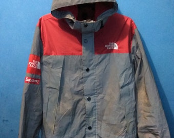 abrigo the north face x supreme leopard abrigo the north face x supreme leopard