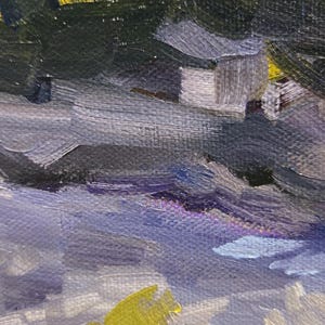 K&ouml;nnte beinhalten: Abstraktes &Ouml;lgem&auml;lde mit dunkelgr&uuml;nem Hintergrund und violett-blauem Vordergrund. Das Gem&auml;lde hat eine texturierte Oberfl&auml;che mit sichtbaren Pinselstrichen.