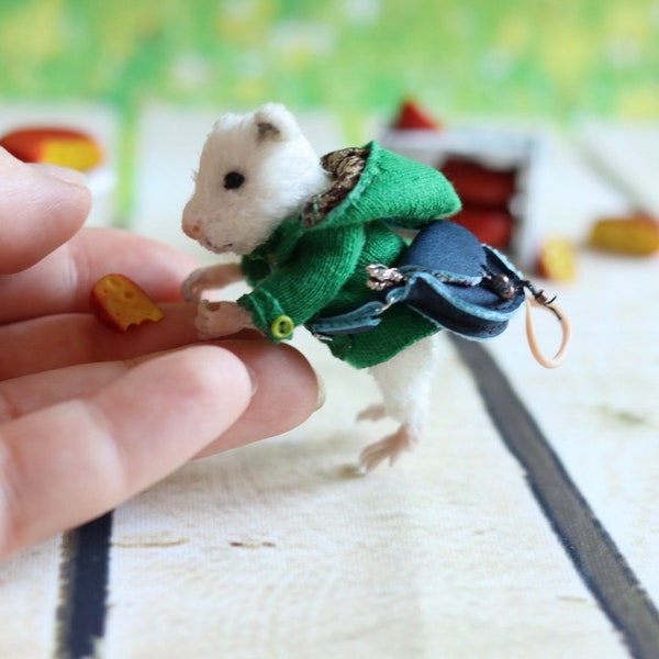 Mini Crochet rat - Micro Miniature Tiny Crocheted Toy - Handmade OOAK Stuffed Bear Miniature - Dollhouse Toy-white mouse