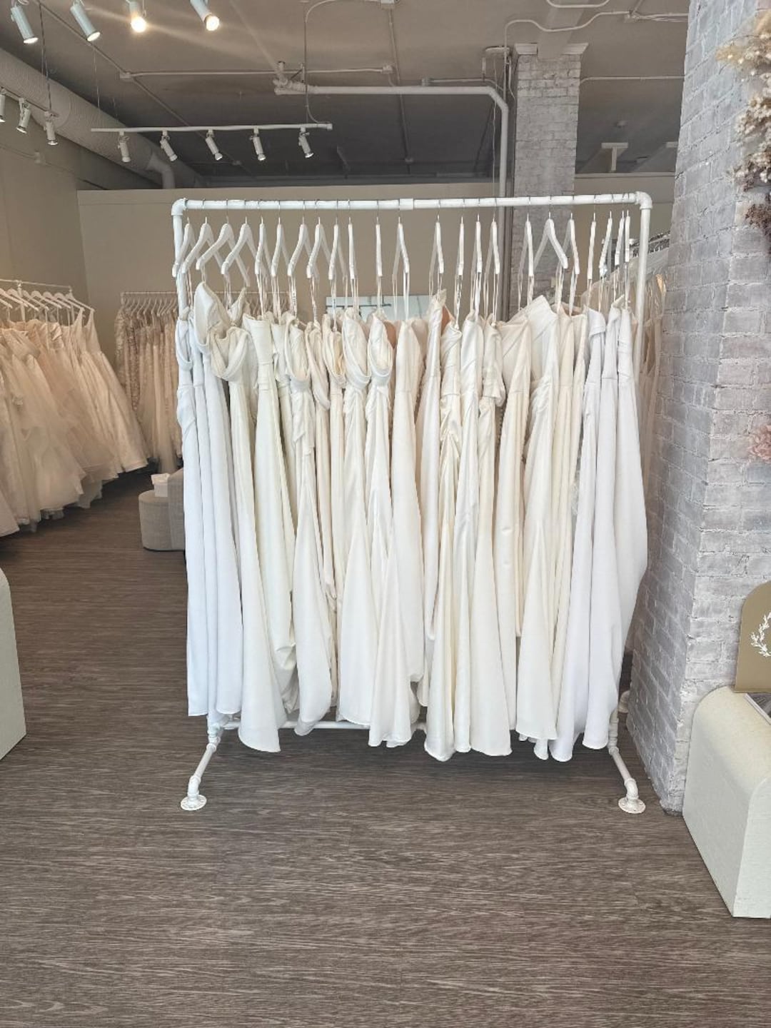Bride Racks Item # 534, Bridal Gown Rack, Industrial 3/4