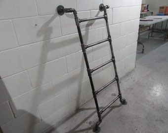 Item #621, 3/4" Tilting Bunk bed ladder, Industrial steel pipe