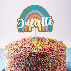 Cake topper prénom arc en ciel pour anniversaire enfant - Décoration de gâteau d'anniversaire sur le thème arc en ciel - cake topper prénom